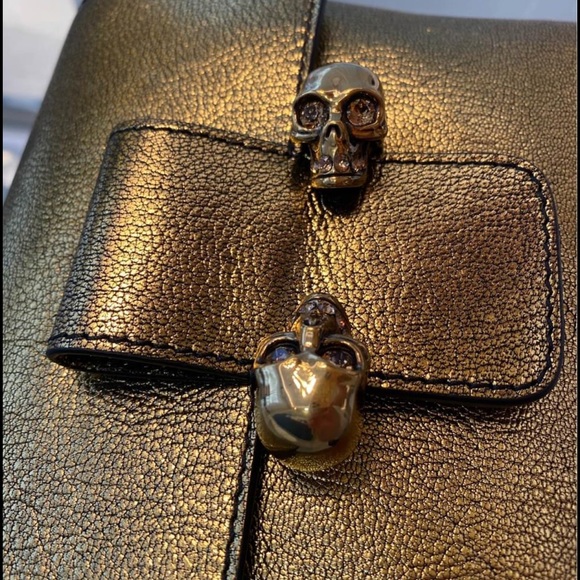 Alexander McQueen clutch BRAND NEW - Picture 3 of 5